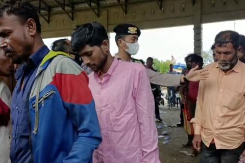 Respons warga Aceh Timur saat kedatangan 50 imigran Rohingya