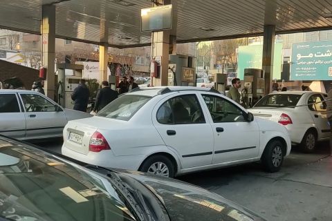 Serangan siber ganggu operasional SPBU di seluruh Iran