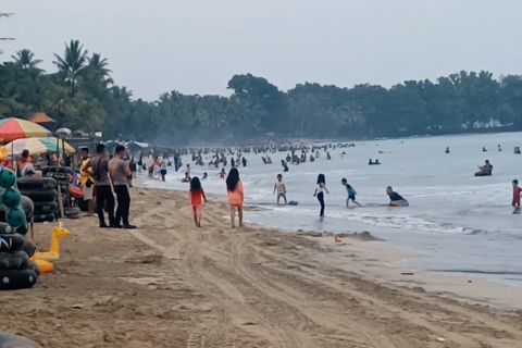 Warga Cilegon dilarang main petasan saat malam tahun baru