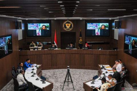 Sidang dugaan pelanggaran Kode Etik Penyelenggara Pemilu