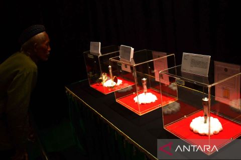 Artefak peninggalan Nabi Muhammad SAW dipamerkan di Ponorogo