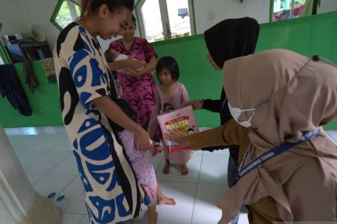 Pembatasan Makanan Tambahan Balita Korban Banjir Bandang