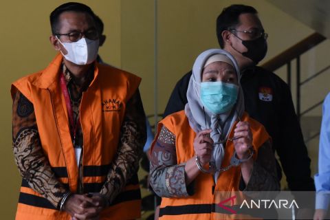 KPK tahan tersangka korupsi pengadaan sistem proteksi TKI