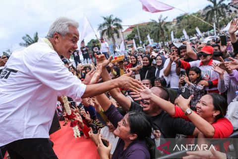 Ganjar Pranowo hadiri Hajatan Rakyat di Istana Maimun