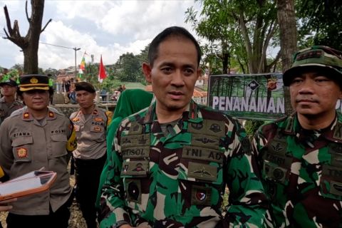 Bebenah Sungai Cisadane, 'perang' melawan sampah