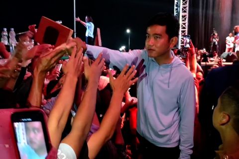 Hadiri konser Dewa 19, Gibran sebut beda pilihan tak apa-apa