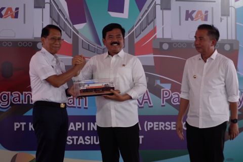 Dukung pariwisata Jabar, KAI luncurkan 3 kereta api baru