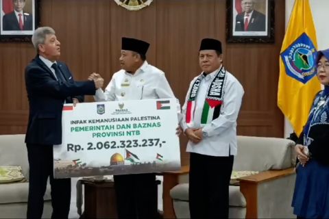 Duta Besar Palestina terima donasi kemanusiaan dari masyarakat NTB