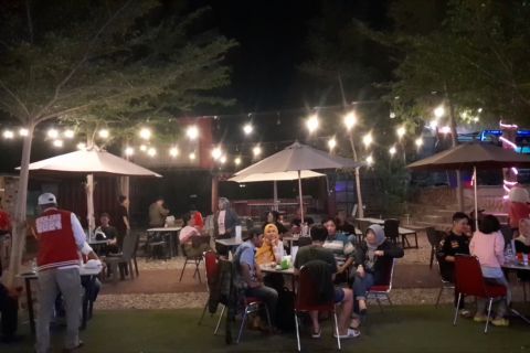 Aliansi relawan Ganjar-Mahfud di Sulteng gelar nobar debat ketiga