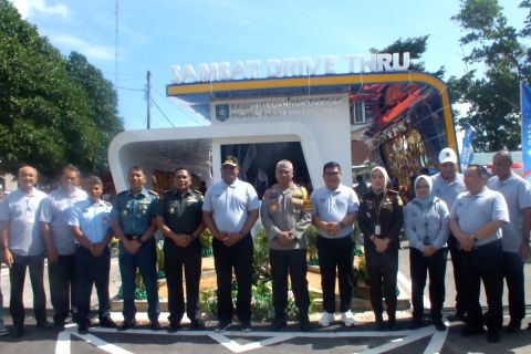Inovasi pelayanan pajak, Pemprov Babel resmikan samsat drive thru