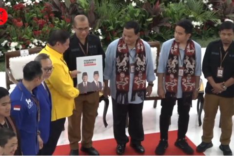 Saksi ahli sebut Gibran jadi cawapres pelanggaran, ini tanggapan KPU