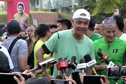 'Ngos-ngosan', Ganjar puji kemampuan lari Siti Atikoh dan Sandiaga Uno