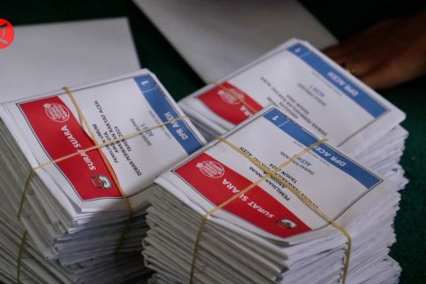 Panwaslih Aceh usut dua oknum caleg jadi petugas lipat surat suara