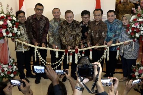 Pemerintah bentuk satgas dan resmikan kantor transisi energi