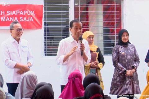 Pengamat nilai masyarakat miskin masih butuh bansos pemerintah