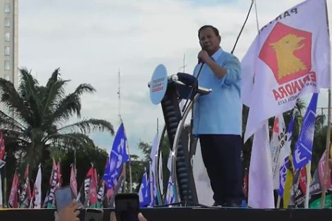 Prabowo minta pendukung jaga surat suara usai pencoblosan