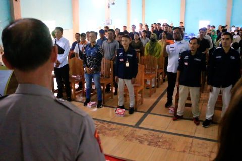 Pemuda Budhis tingkatkan partisipasi pemilih dari pelosok Lombok