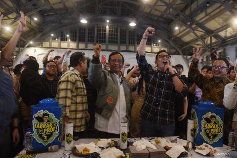 Mahfud MD tanggapi konsultasi masalah hukum di acara Tabrak Prof