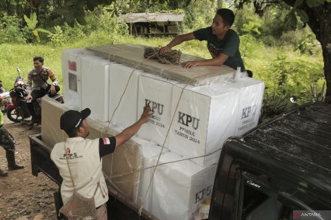 Begini penampakan distribusi logistik pemilu ke daerah pelosok kabupaten Sukabumi