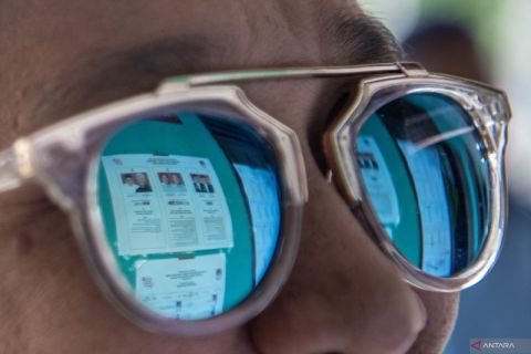 144 Orang penyandang disabilitas mental menggunakan hak suaranya