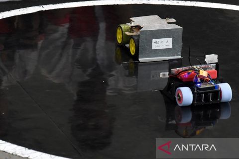Kompetisi Robotik Indonesia perebutkan sertifikat jalur prestasi Kemendikbudristek