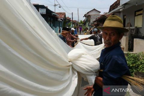 Warga Suku Osing gelar Resik Lawon jelang Ramadhan