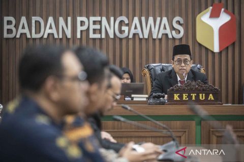 Bawaslu putuskan Zulkifli Hasan terbukti langgar administratif Pemilu 2024