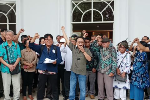 Junjung demokrasi, akademisi Unair sampaikan pernyataan politik