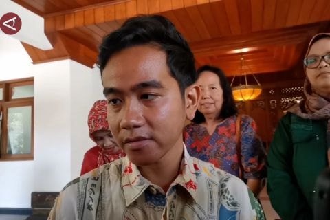 Dilantik jadi Menteri ATR/BPN, Gibran harap AHY bersinergi dengan Solo