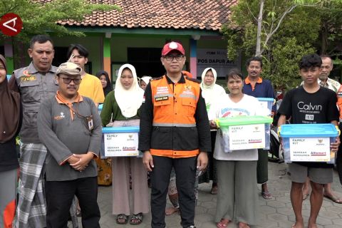 BAZNAS salurkan bantuan ke korban banjir di Demak