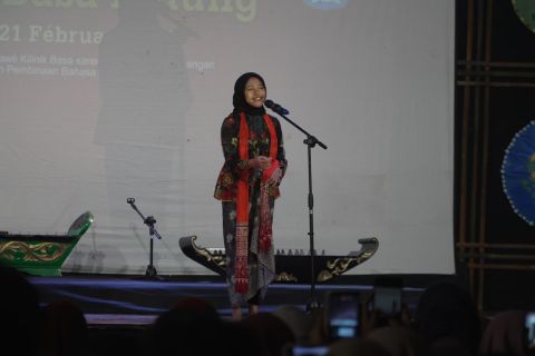 Upaya Badan Bahasa atasi jumlah penutur bahasa daerah yang berkurang