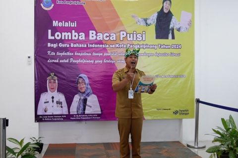 Unjuk potensi, 58 guru Kota Pangkalpinang ikuti lomba baca puisi