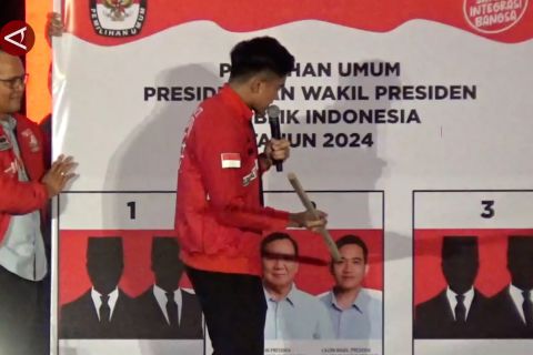 Kaesang minta jangan coblos Prabowo, tapi coblos hidung Gibran