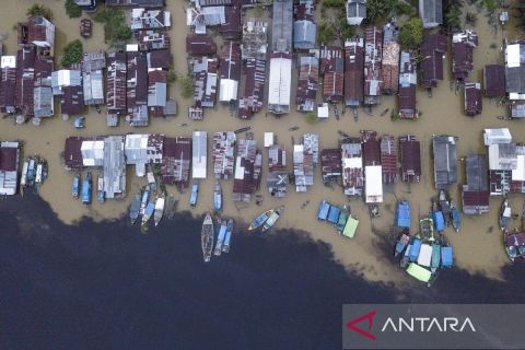 Banjir masih merendam ratusan rumah di Muaro Jambi