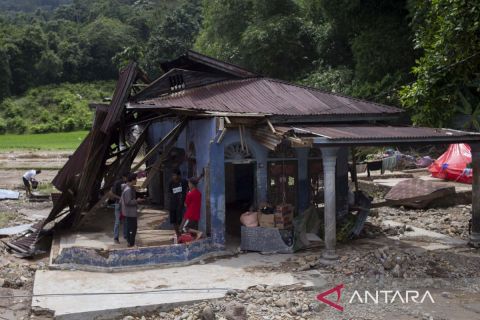 Pemkab Pesisir Selatan tetapkan masa tanggap darurat bencana banjir bandang selama 14 hari