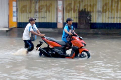 BPBD Jember waspadai potensi bencana hidrometeorologi