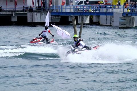 Danau Toba jadi gerbang atlet jetski Indonesia menuju pentas dunia