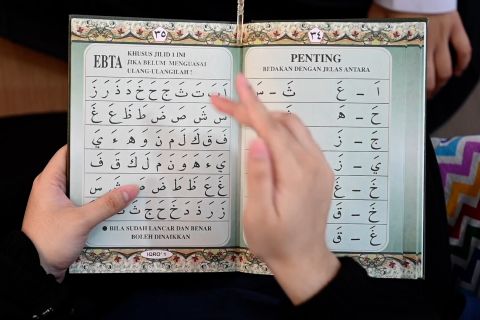 Kelas belajar mengaji gratis bagi penyandang disabilitas tunarungu