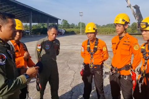 Pencarian pesawat perintis Smart Aviation di tengah cuaca berawan