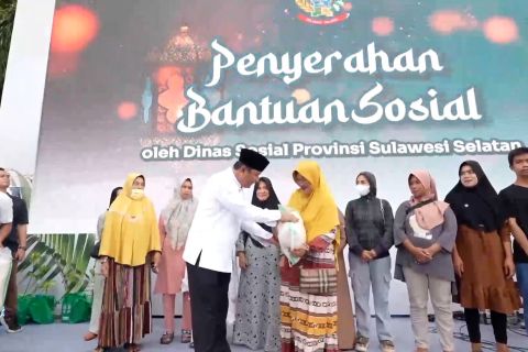 Peringatan Nuzulul Qur&rsquo;an di Bone berbagi bahagia dan penghargaan
