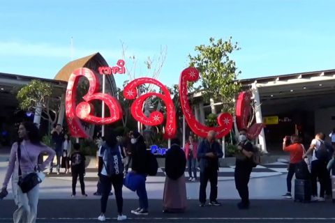 Pungutan wisman di Bali baru 40%, Menparekraf giatkan sosialisasi