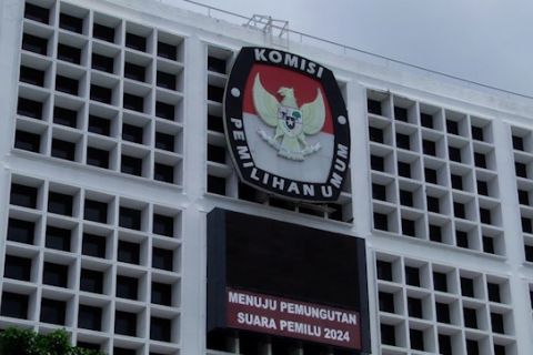 KPU targetkan rekapitulasi suara nasional tuntas besok