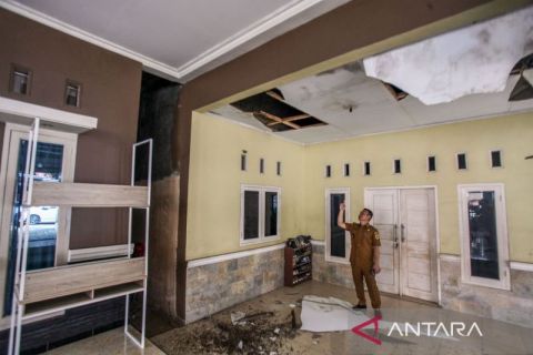 Sebanyak 31 rumah rusak terdampak ledakan gudang amunisi