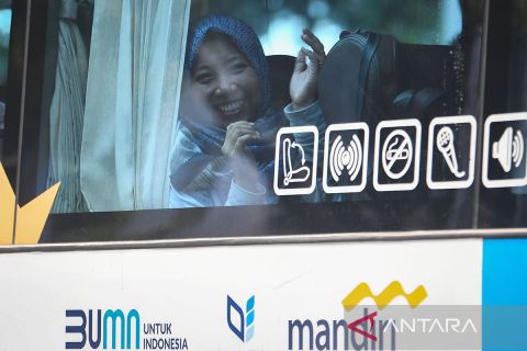 Kemenag bersama Bank Mandiri gelar layanan mudik gratis