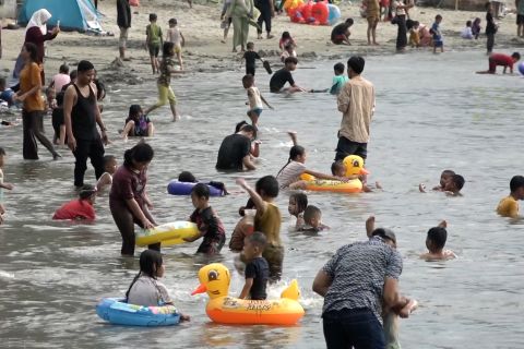 57 ribu warga padati kawasan Ancol di hari ketiga lebaran