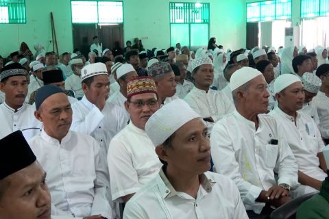 Pemkot Jayapura lepas 320 jamah calon haji