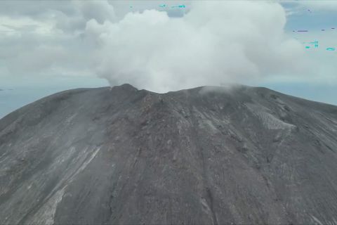 Status Gunung Ruang turun ke level Siaga