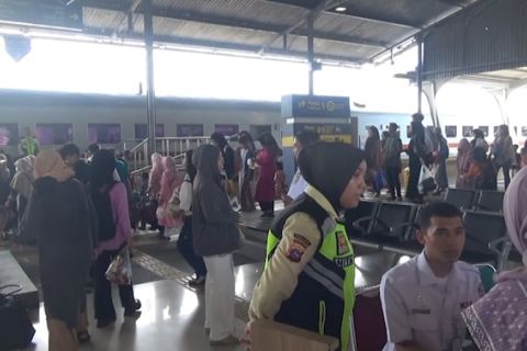 KAI Sumbar catat jumlah penumpang naik 11 persen selama libur lebaran