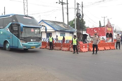 Simpang Jomin diprediksi padat Jumat malam, polisi siapkan pengamanan