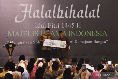 MUI serahkan bantuan kemanusiaan untuk Palestina sebesar Rp9,3 miliar